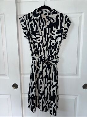 NWT Black & White Geometric Midi Dress with Belt